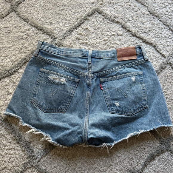 Levi’s premium 501 denim shorts Jean shorts high rise button fly distressed 30 - Picture 11 of 11